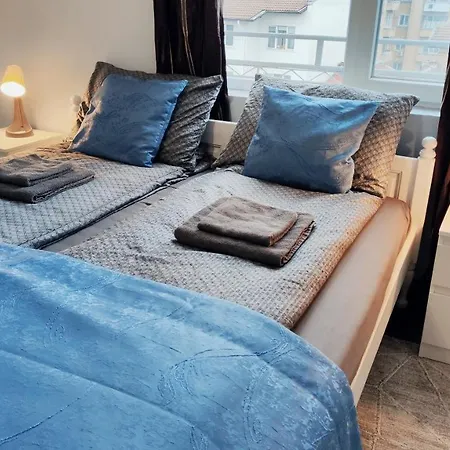 Apartment Cozy Spot By The Lions' Bridge *